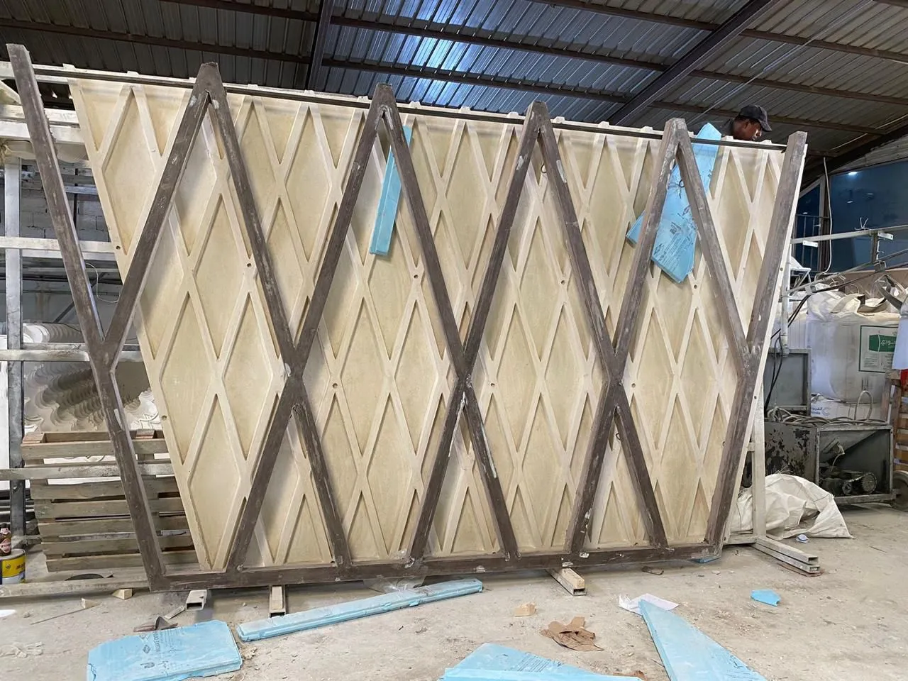 قواطع جي ار سي 