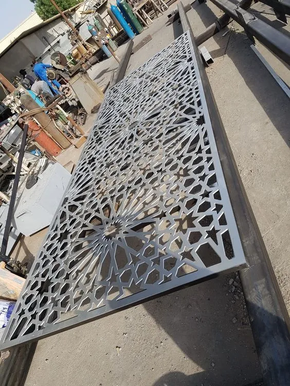 معلم ديكور خارجي GRC واجهه مميزه في الرياض
