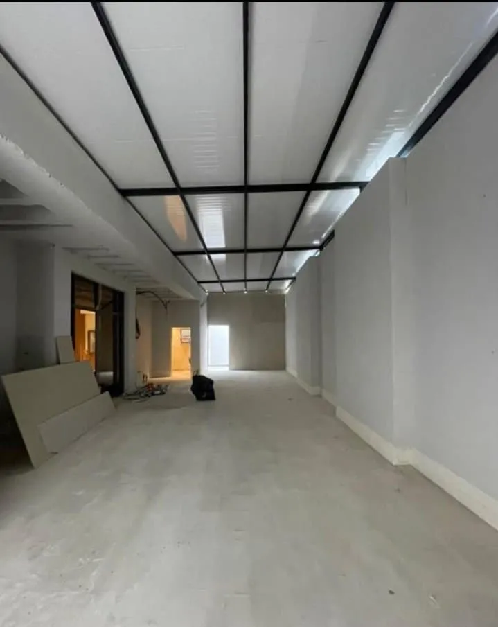 غرف ساندوتش بنل مؤسسة في الرياض