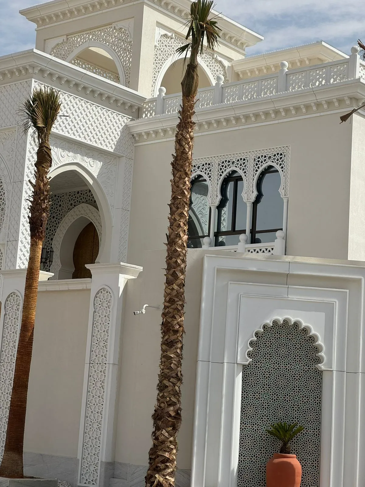 ما هو سعر متر جي ار سي  ديكورات GRCفي السعودية؟ 