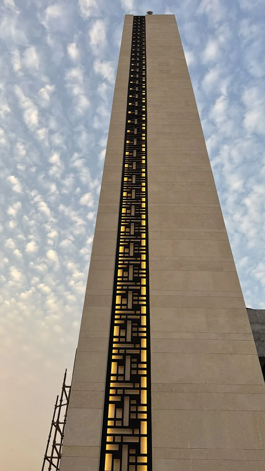 مقاول تجديد واجهات جي ار سي في الرياض