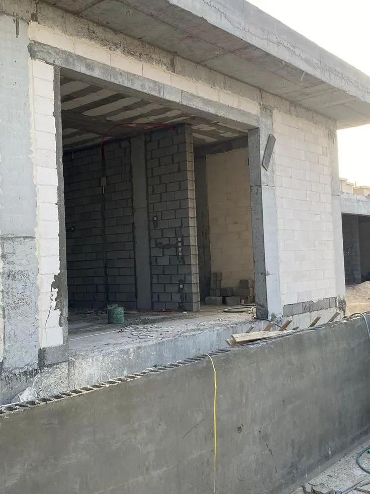 بناء ملحق اسمنت خارجي للحراسة في الرياض